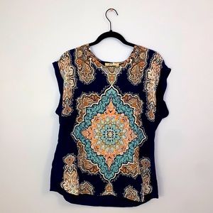 Les Serein Patterned Business Casual Top!
